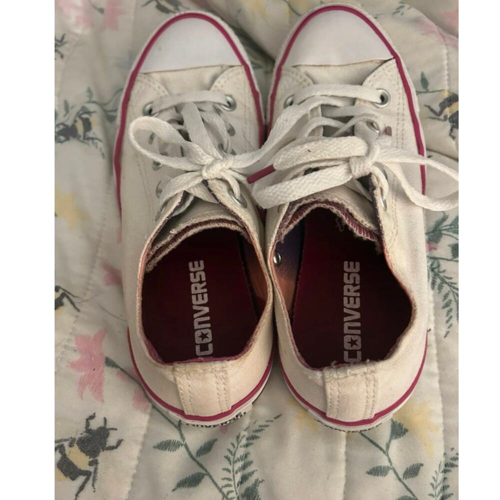 Converse Chuck Taylor All Star White Pink Low Top Sneakers Women’s Size 6 - Picture 2 of 5